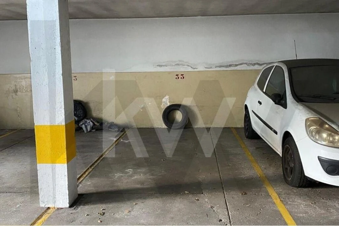 Apartamento T2 para Arrendamento em Ramalde Foto 19