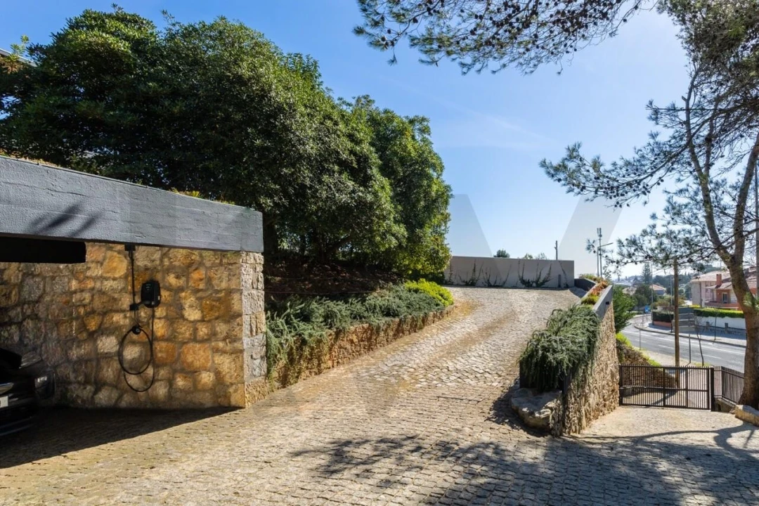 Moradia T4 para Venda em Cascais e Estoril Foto 3