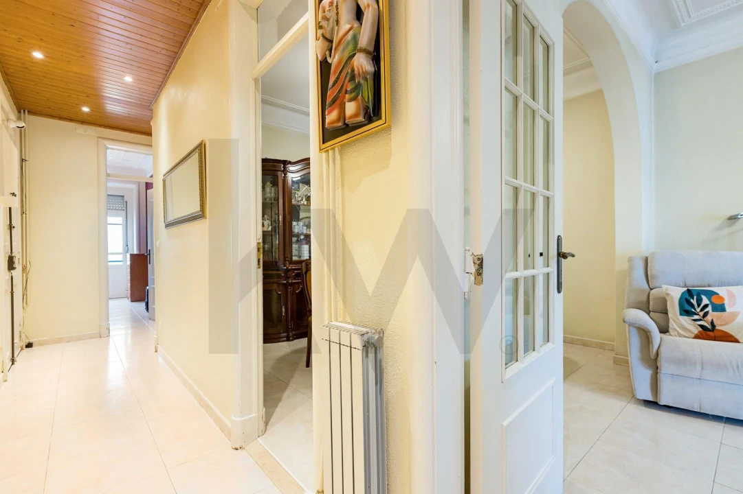 Apartamento T4 para Venda em Penha de França Foto 4