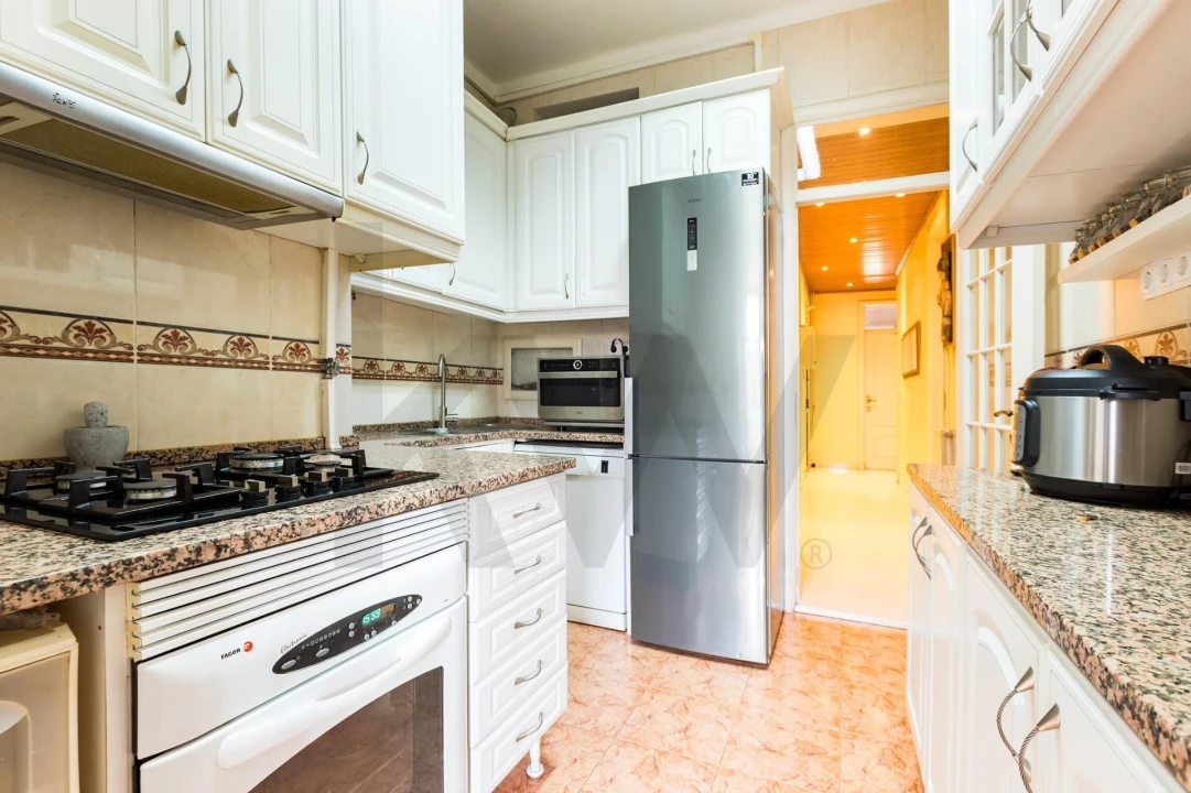 Apartamento T4 para Venda em Penha de França Foto 12