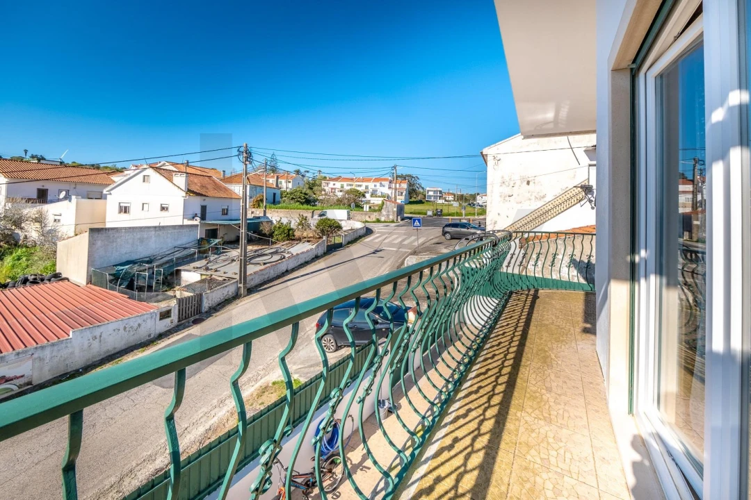 Moradia T3 para Venda em Santo Isidoro Foto 22