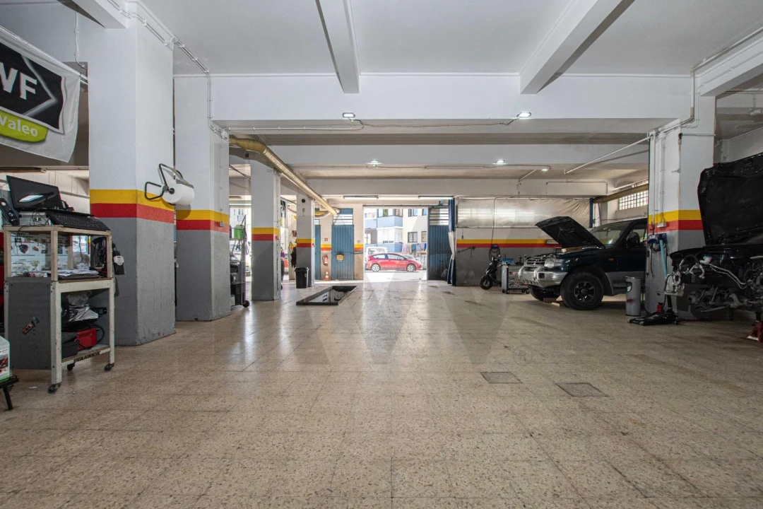 Armazém para Venda em Odivelas Foto 4