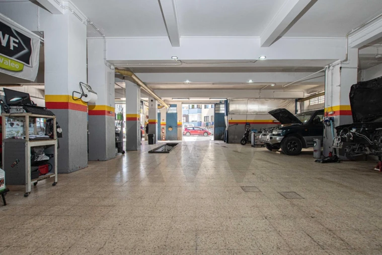Armazém para Venda em Odivelas Foto 4