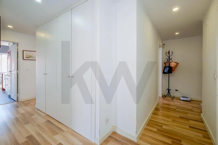 Apartamento T3 para Venda em Odivelas Foto 10