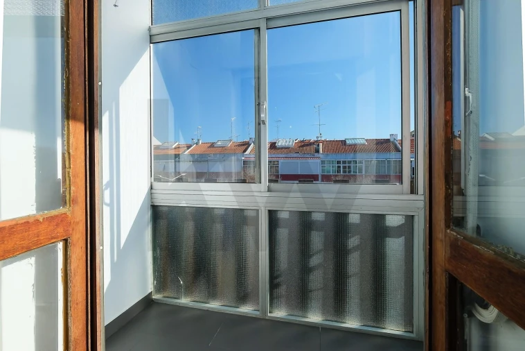 Apartamento T3 para Venda em Odivelas Foto 9