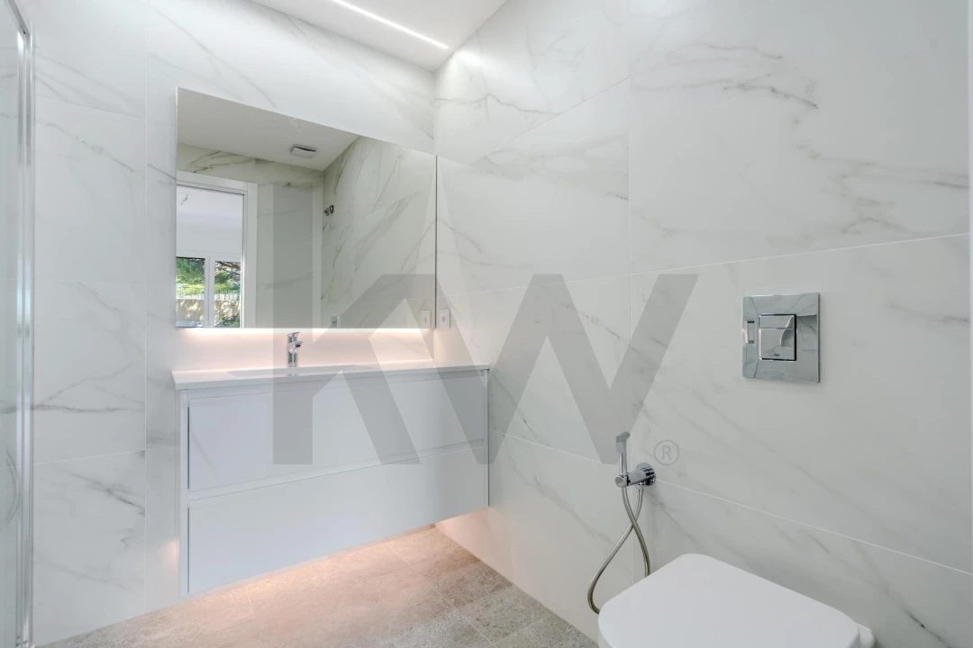 Apartamento T3 para Venda em Oeiras e São Julião da Barra, Paço de Arcos e Caxias Foto 18