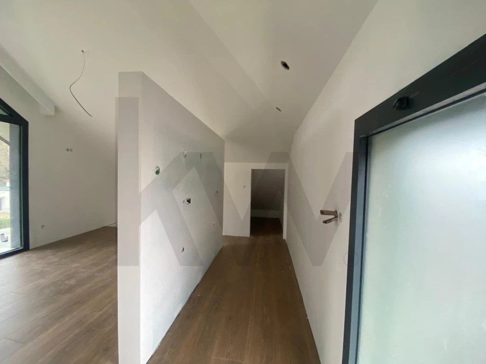 Moradia T3 para Venda em Monte Córdova Foto 29