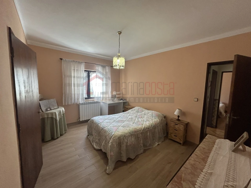 Moradia T3 para Venda em Peniche Foto 23