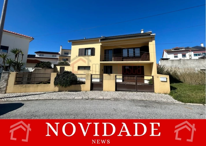 Moradia T3 para Venda em Peniche