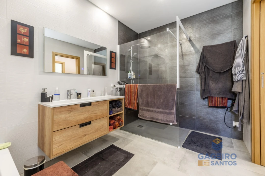 Moradia T3 para Venda em Foz do Arelho Foto 37