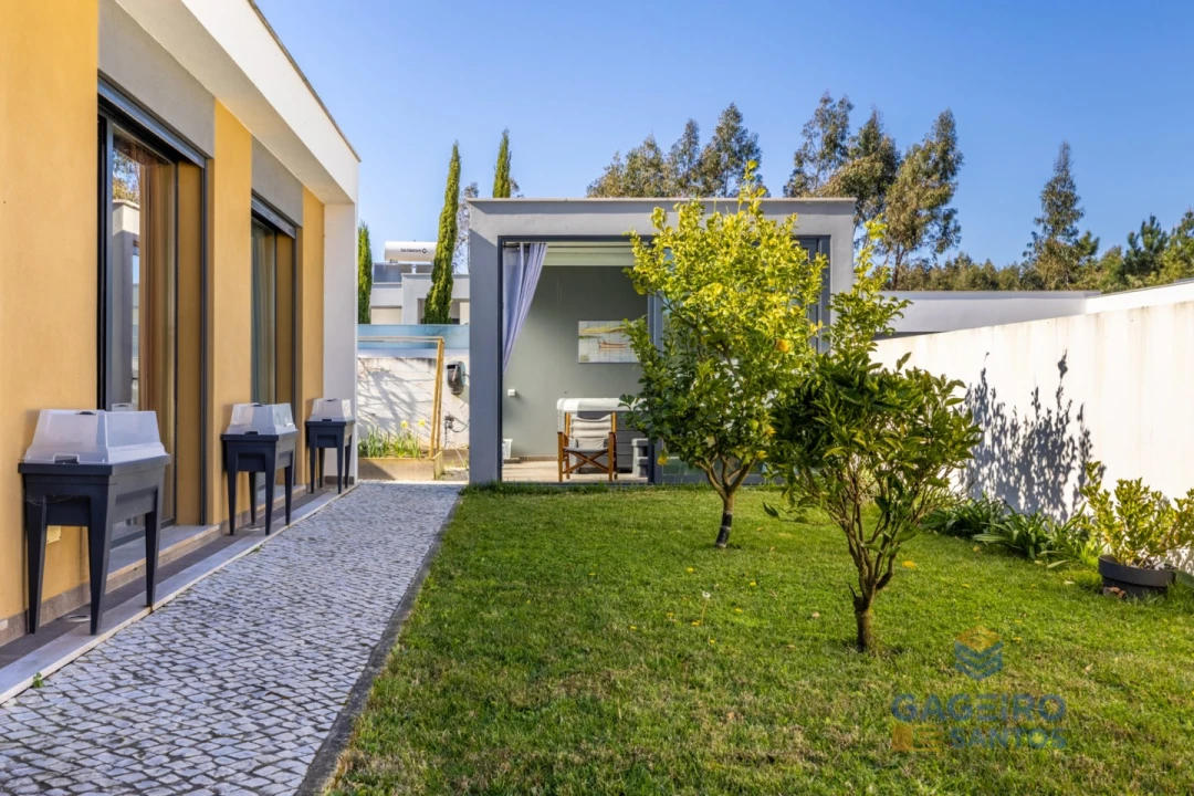 Moradia T3 para Venda em Foz do Arelho Foto 48