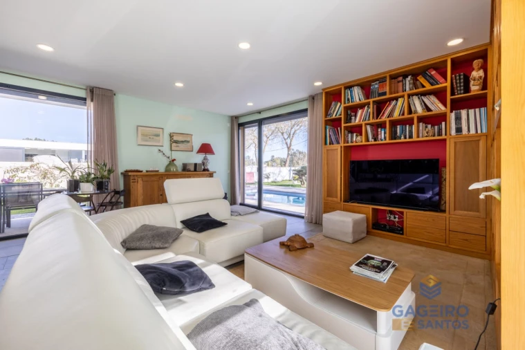 Moradia T3 para Venda em Foz do Arelho Foto 10