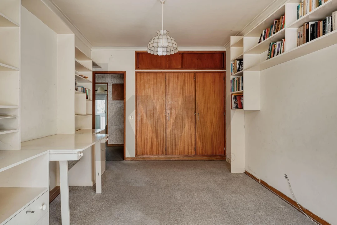 Apartamento T2 para Venda em Carcavelos e Parede Foto 5