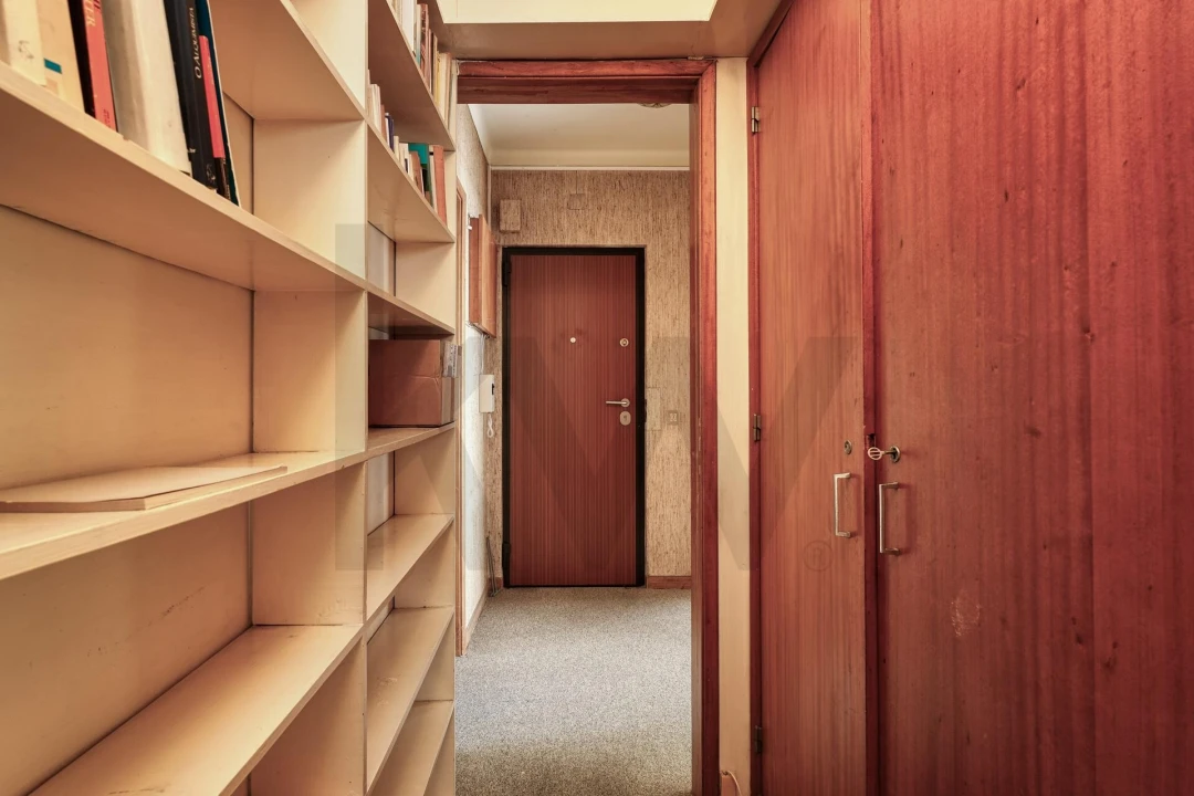 Apartamento T2 para Venda em Carcavelos e Parede Foto 19