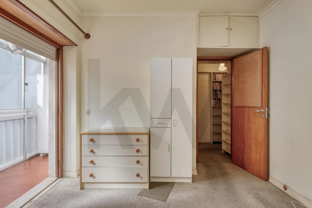 Apartamento T2 para Venda em Carcavelos e Parede Foto 17