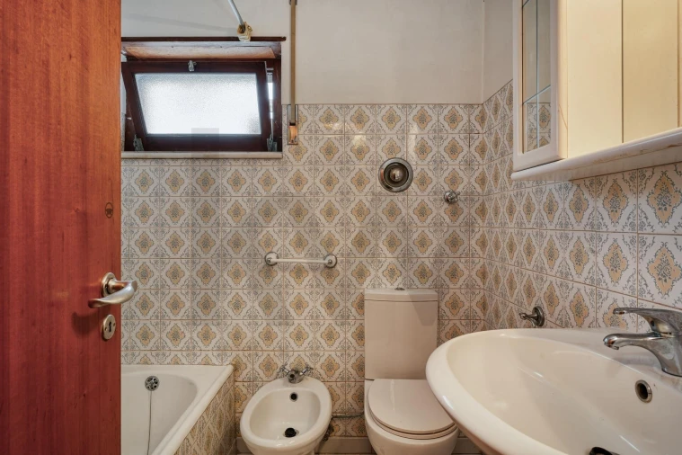 Apartamento T2 para Venda em Carcavelos e Parede Foto 14