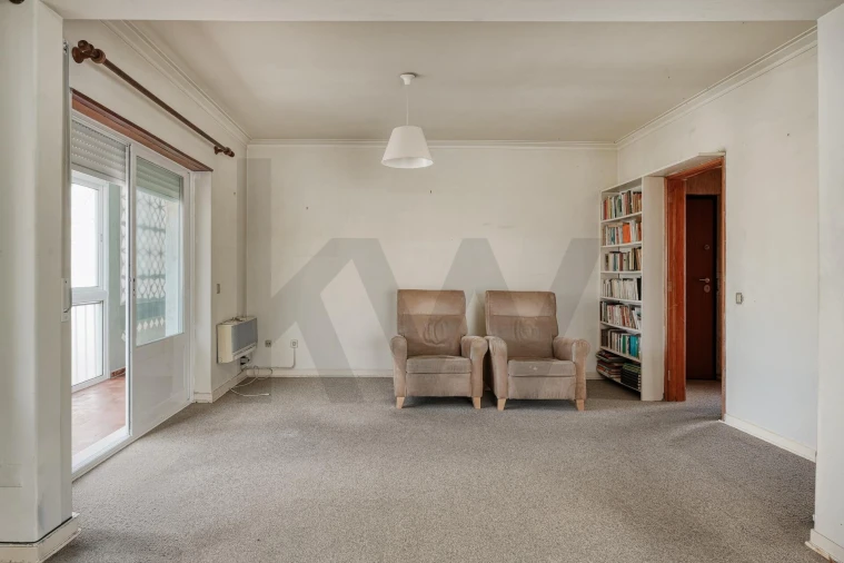 Apartamento T2 para Venda em Carcavelos e Parede Foto 11