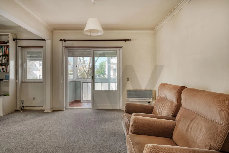 Apartamento T2 para Venda em Carcavelos e Parede Foto 6