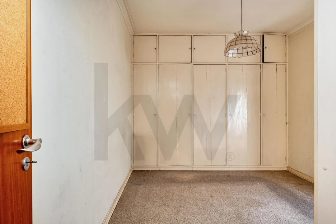 Apartamento T2 para Venda em Carcavelos e Parede Foto 15