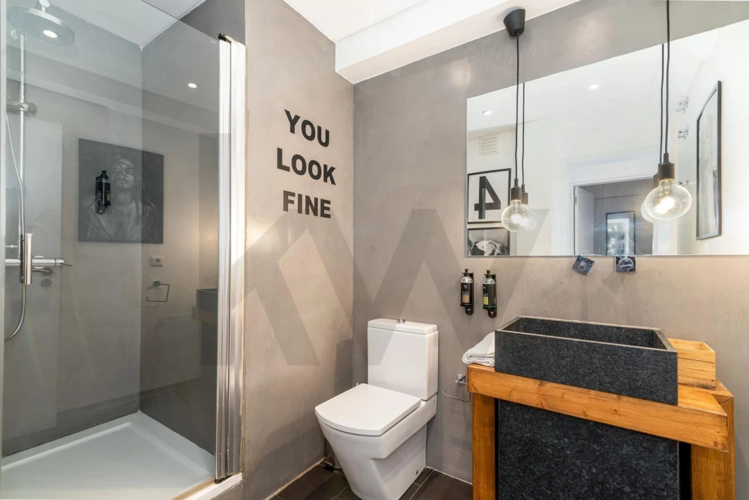 Apartamento T3 para Arrendamento em Santa Maria Maior Foto 10