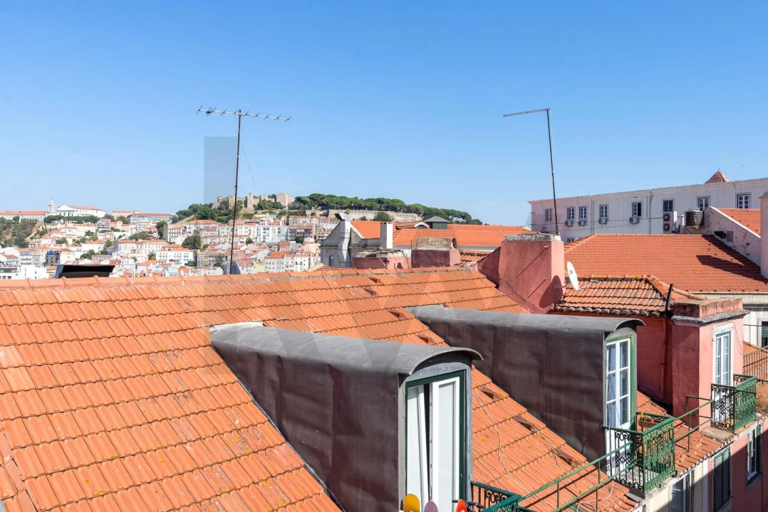 Apartamento T3 para Arrendamento em Santa Maria Maior Foto 26