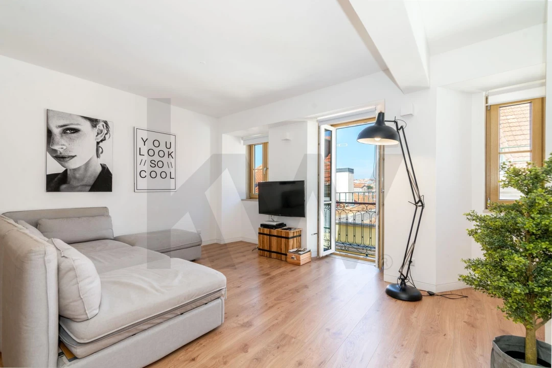 Apartamento T3 para Arrendamento em Santa Maria Maior Foto 1