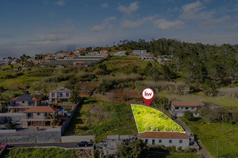 Terreno para Venda em Prazeres Foto 2