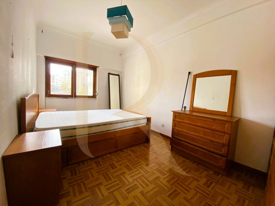 Apartamento T3 para Venda em Amora Foto 9