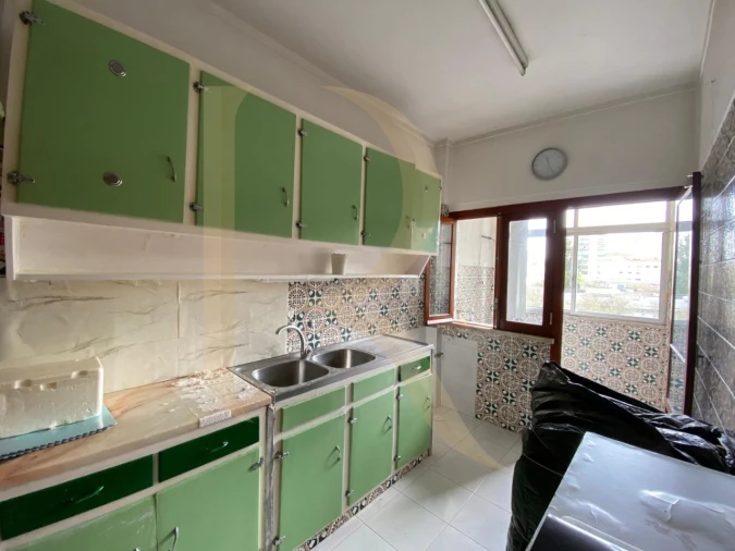 Apartamento T3 para Venda em Amora Foto 11