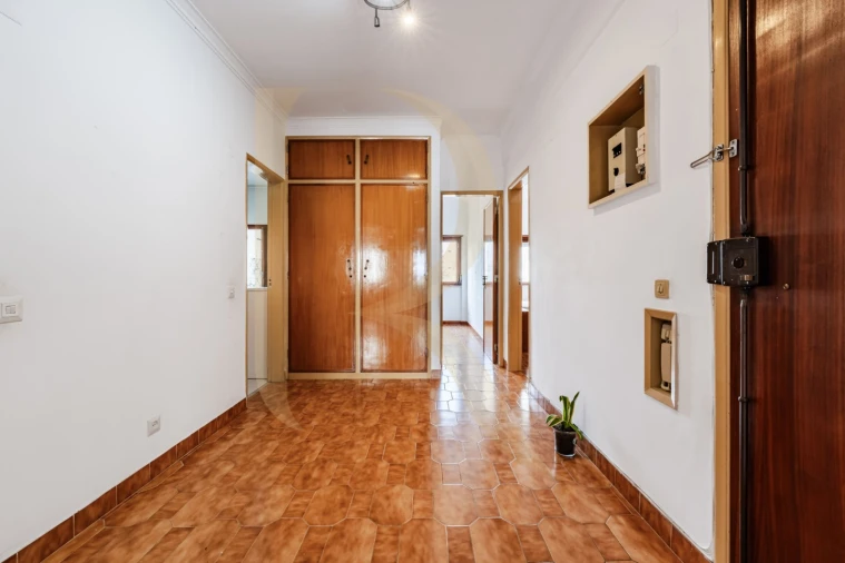 Apartamento T3 para Venda em Amora Foto 2