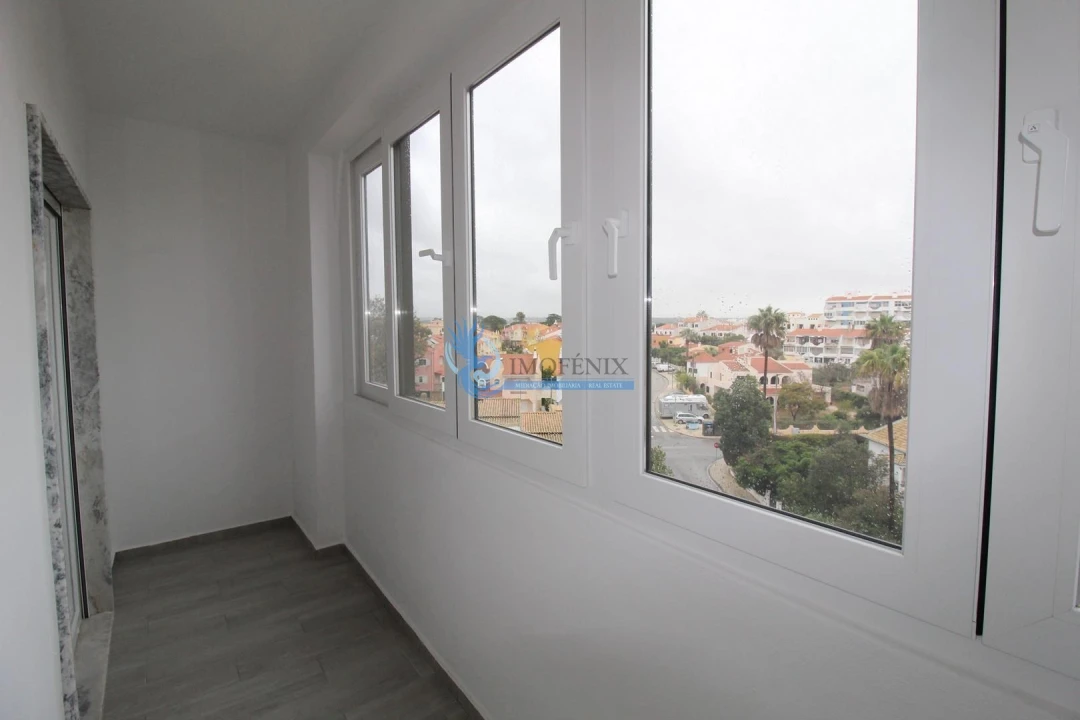 Apartamento T2 para Venda em Quarteira Foto 12