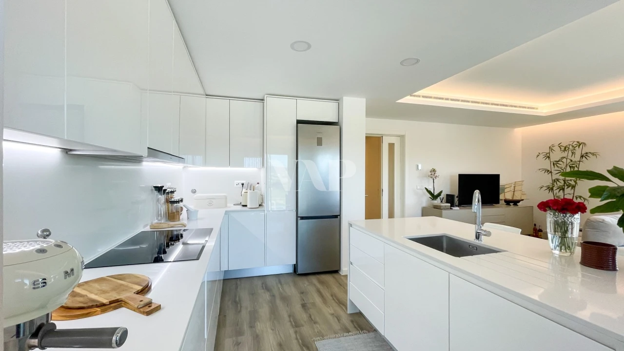 Apartamento T2 para Venda em Faro (Sé e São Pedro) Foto 8