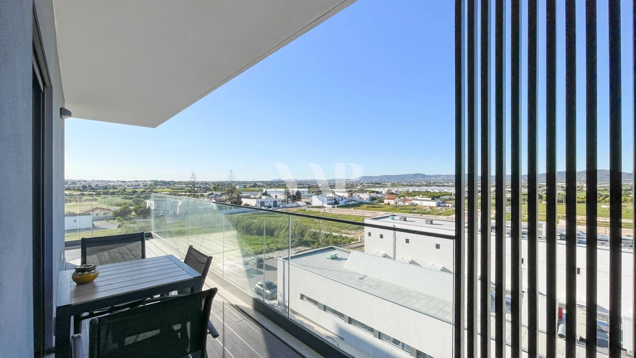 Apartamento T2 para Venda em Faro (Sé e São Pedro) Foto 2