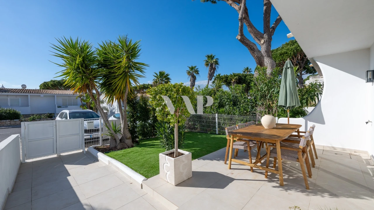 Moradia T3 para Venda em Almancil Foto 36