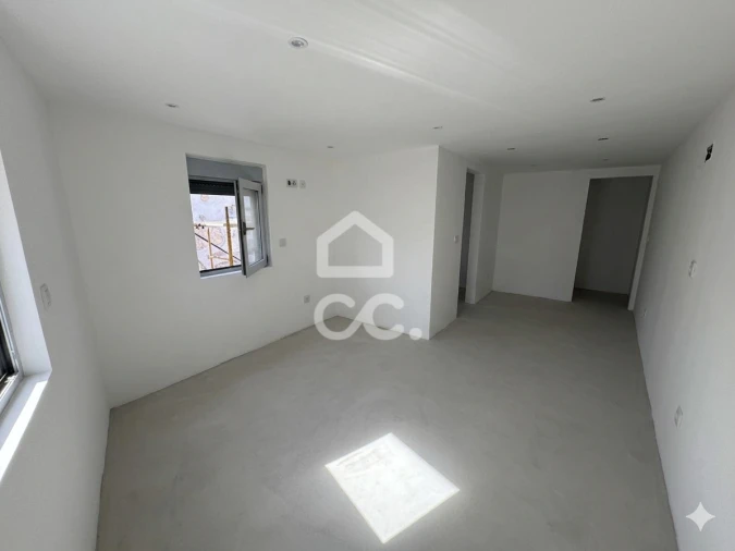 Moradia T1 para Venda em Repeses e São Salvador Foto 5