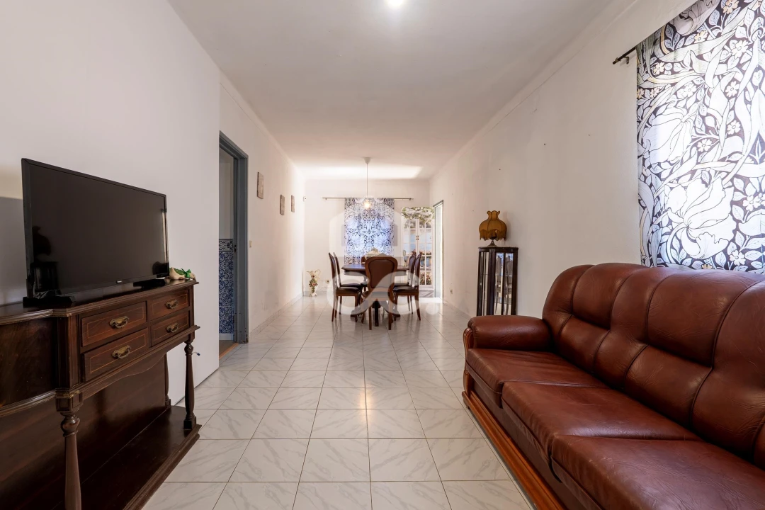 Moradia T2 para Venda em Lamas e Cercal Foto 5