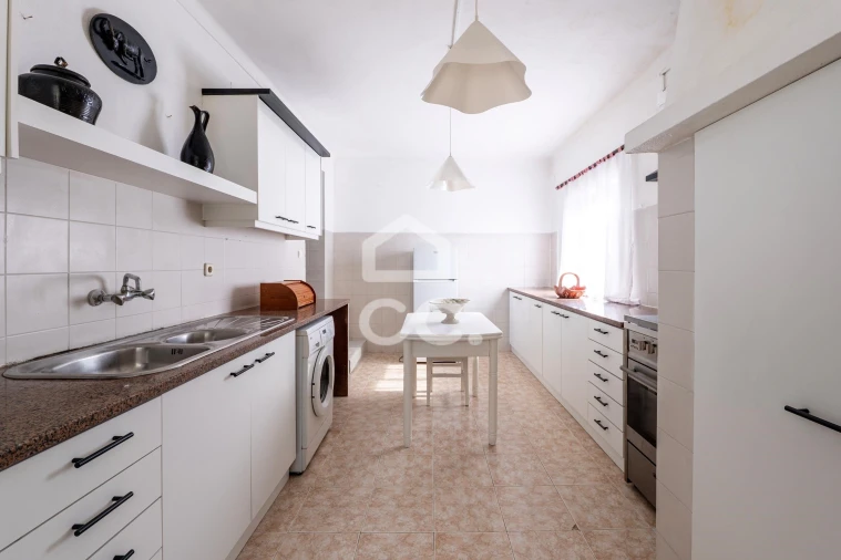 Moradia T2 para Venda em Lamas e Cercal Foto 13