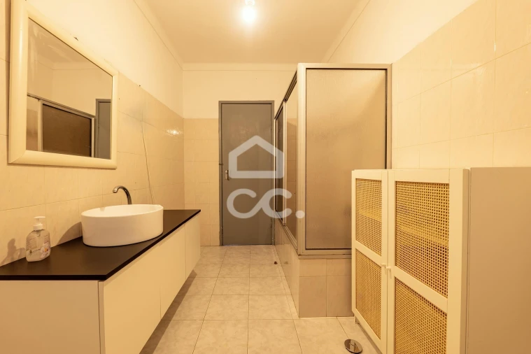 Moradia T2 para Venda em Lamas e Cercal Foto 9