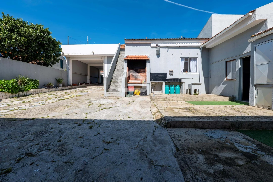 Moradia T2 para Venda em Lamas e Cercal Foto 18