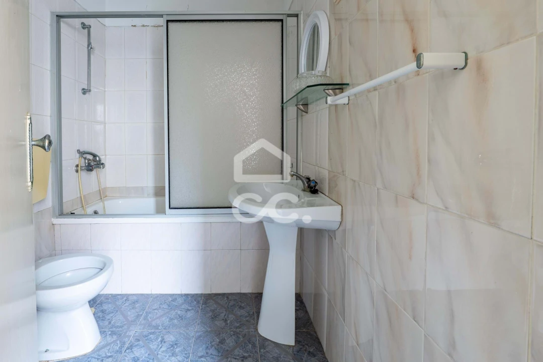 Moradia T2 para Venda em Lamas e Cercal Foto 22