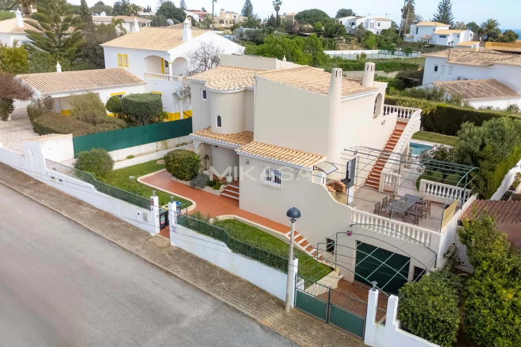 Moradia T3 para Venda em Lagos (São Sebastião e Santa Maria) Foto 33