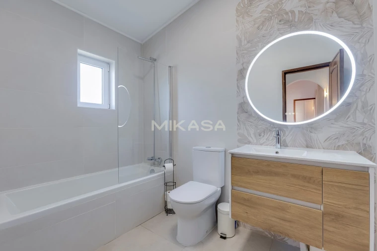 Moradia T3 para Venda em Lagos (São Sebastião e Santa Maria) Foto 31