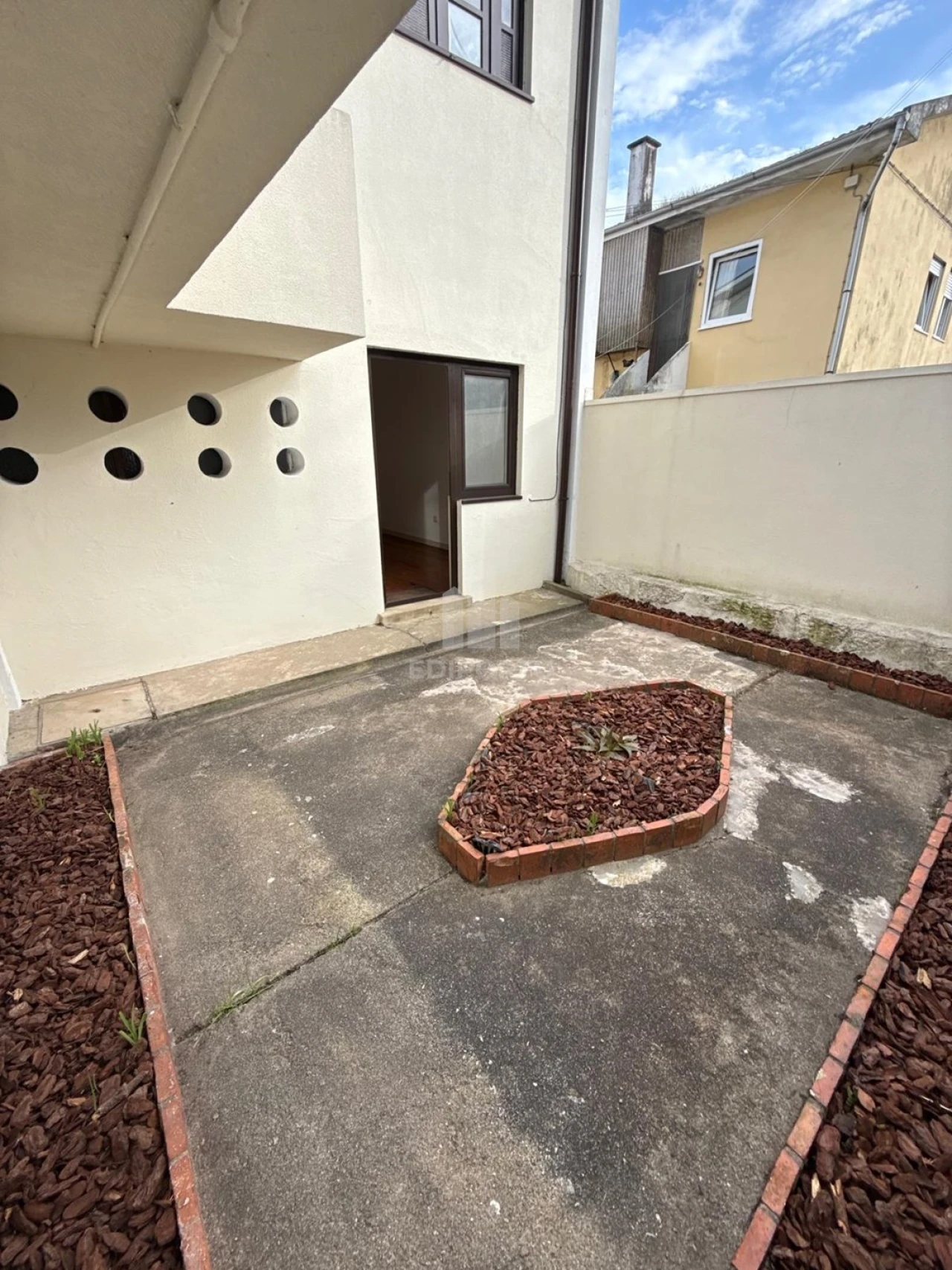 Moradia T2 para Venda em Oliveira do Douro Foto 22