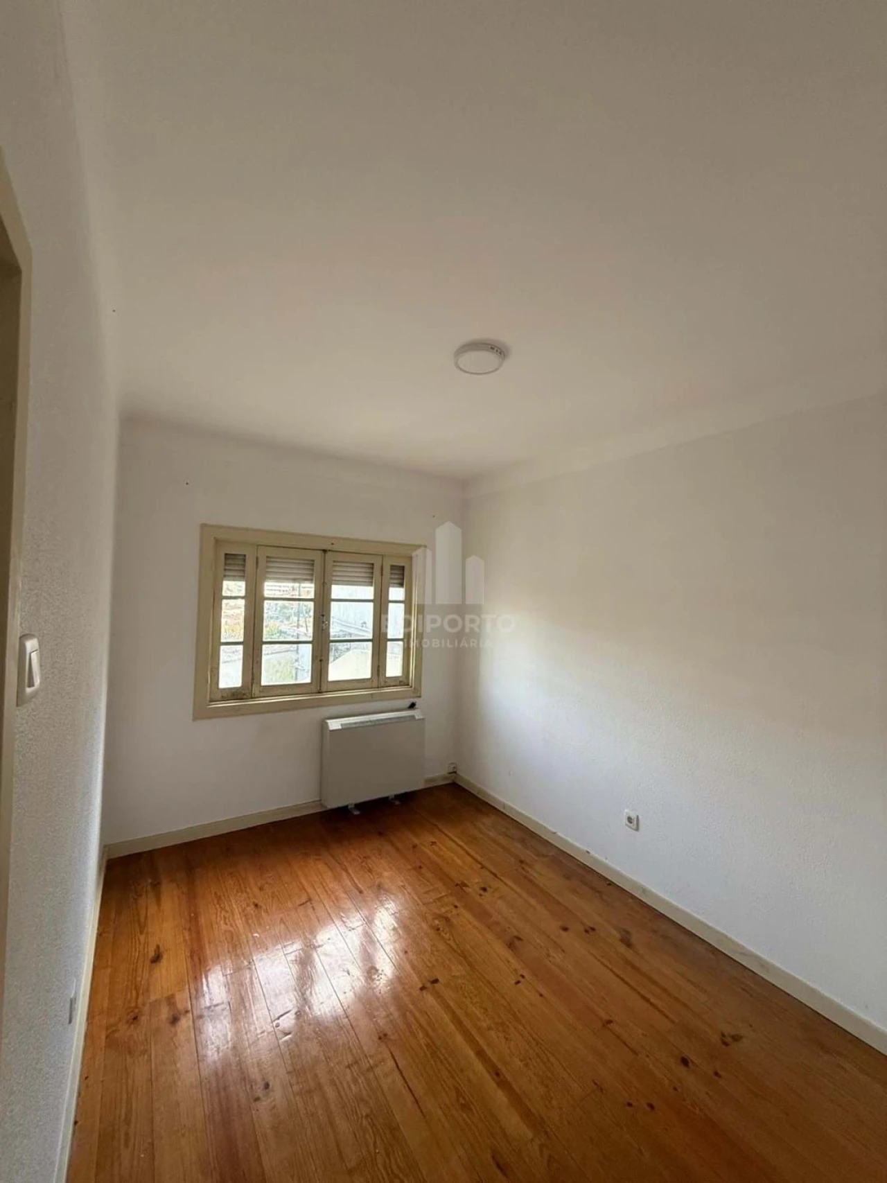 Moradia T2 para Venda em Oliveira do Douro Foto 6