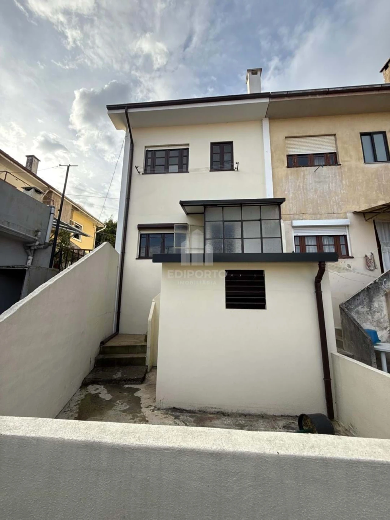 Moradia T2 para Venda em Oliveira do Douro Foto 26