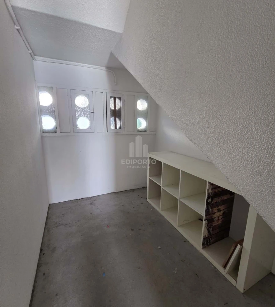 Moradia T2 para Venda em Oliveira do Douro Foto 16