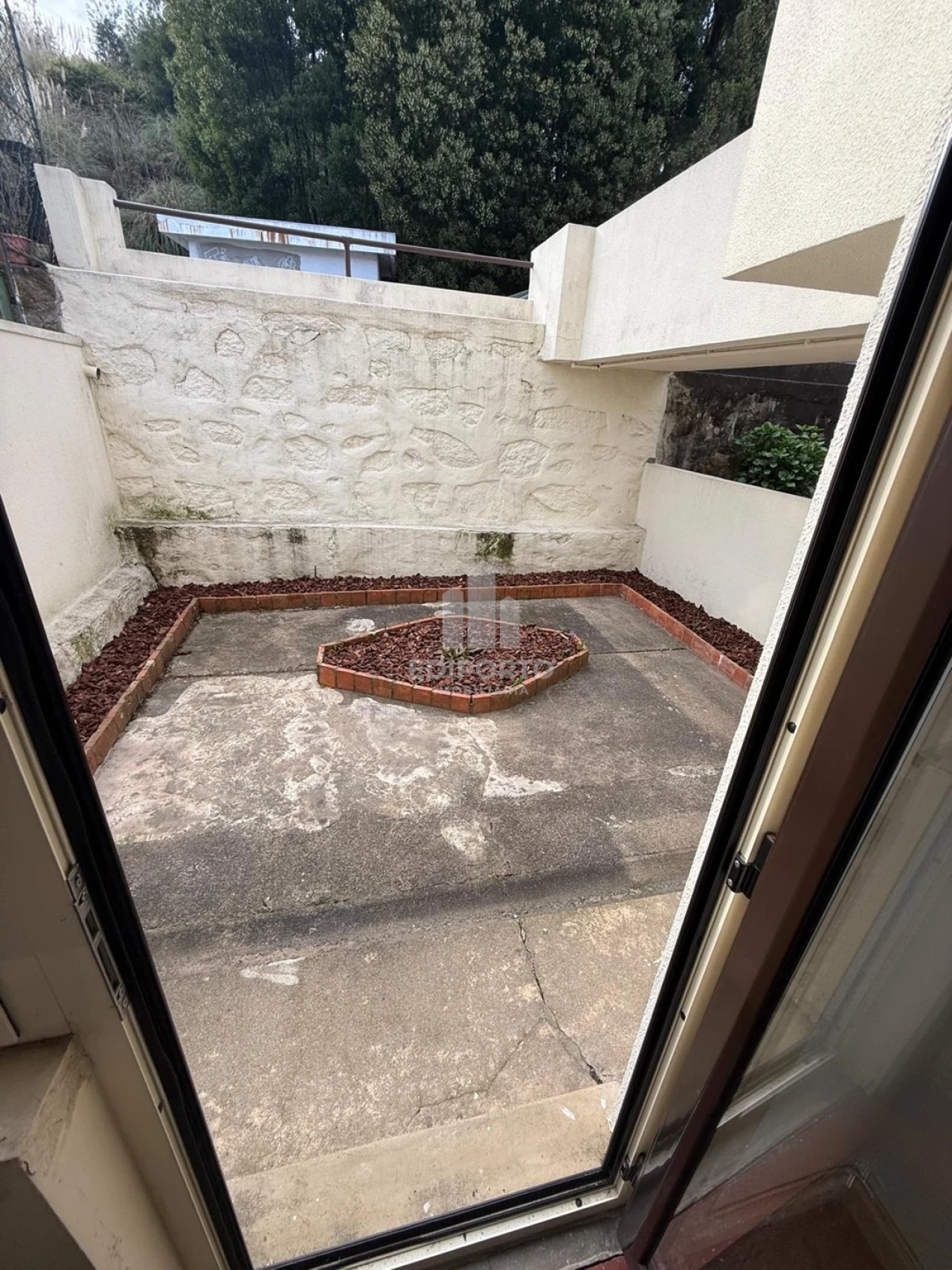 Moradia T2 para Venda em Oliveira do Douro Foto 5