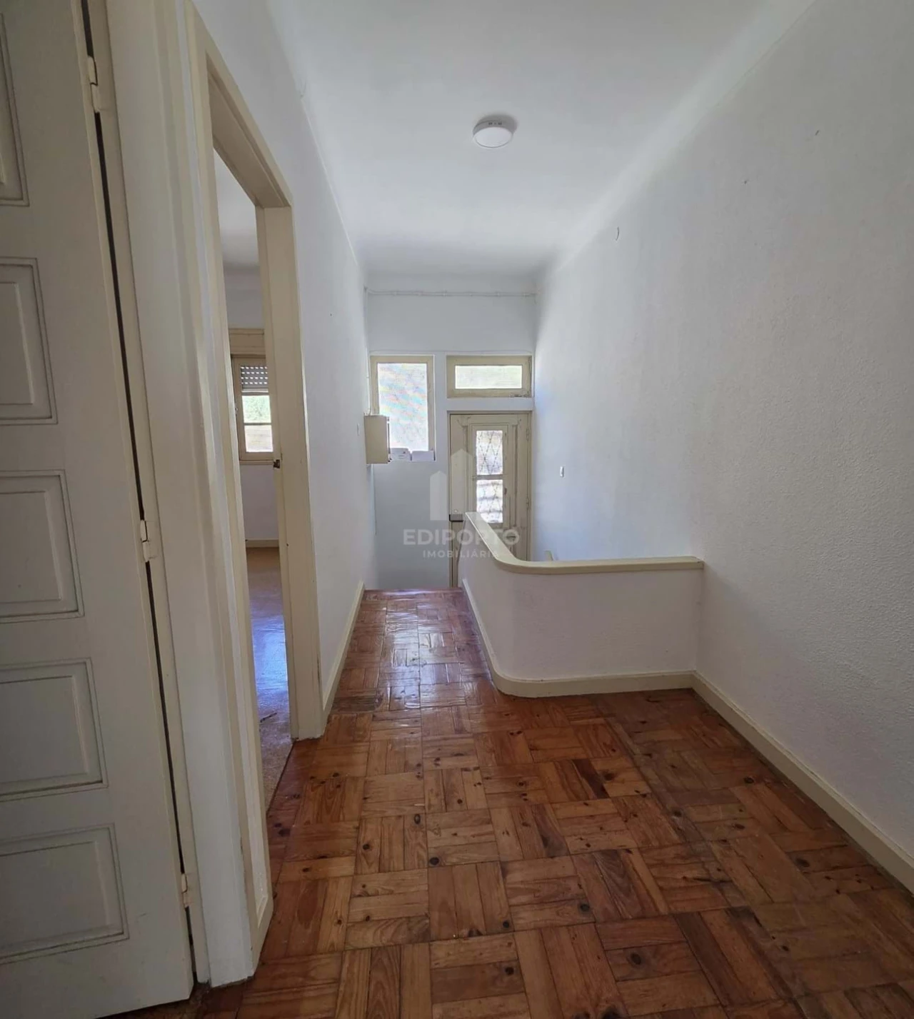 Moradia T2 para Venda em Oliveira do Douro Foto 19