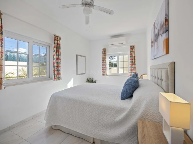 Moradia T4 para Venda em Lagoa e Carvoeiro Foto 22