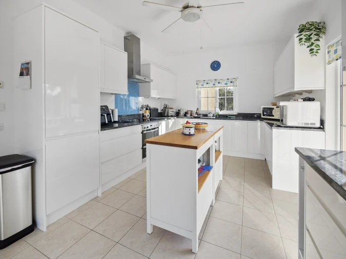 Moradia T4 para Venda em Lagoa e Carvoeiro Foto 10